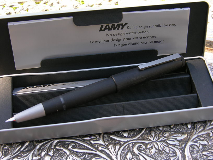 デザインが素敵なLamy2000 ４色ボールペン